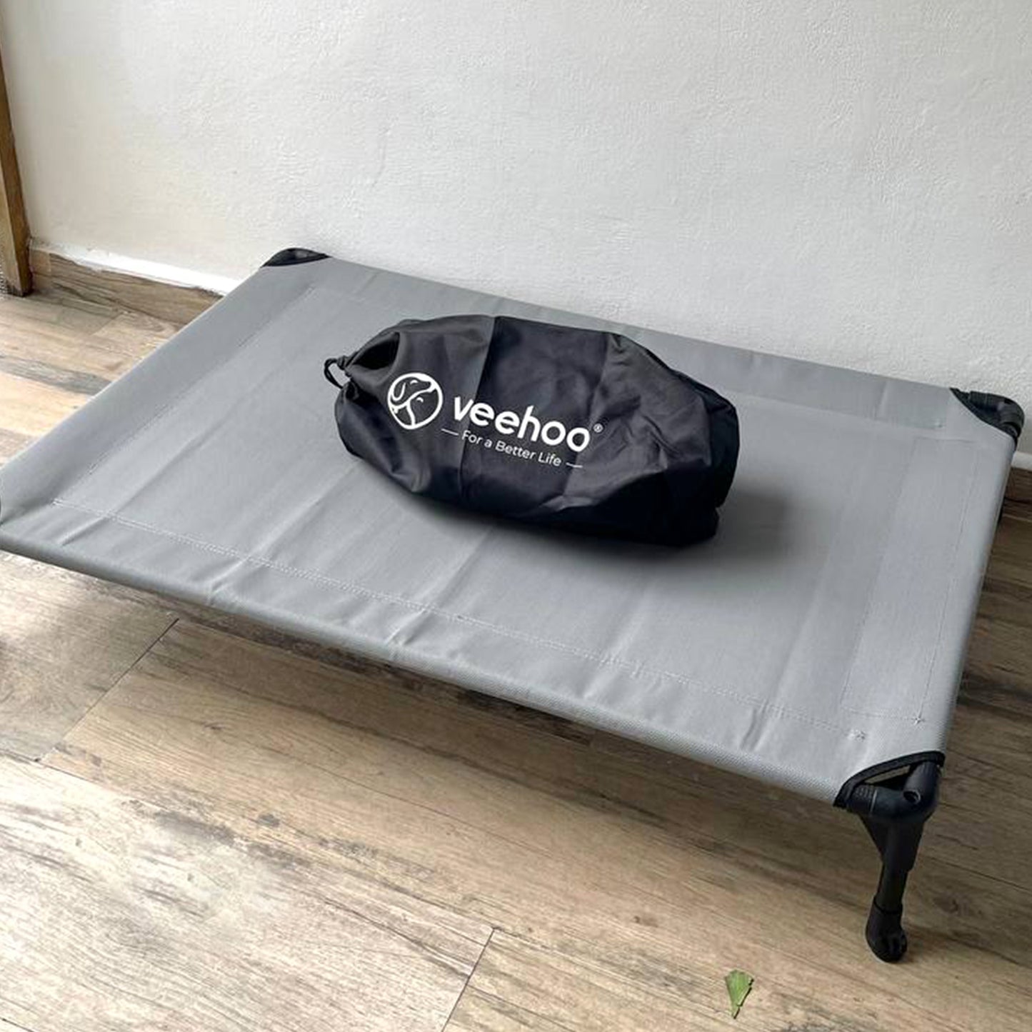 Cama Elevada con Toldo