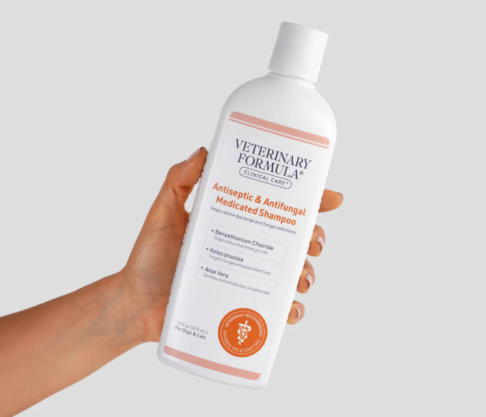 Veterinary Formula Shampoo Antiséptico y Antifúngico